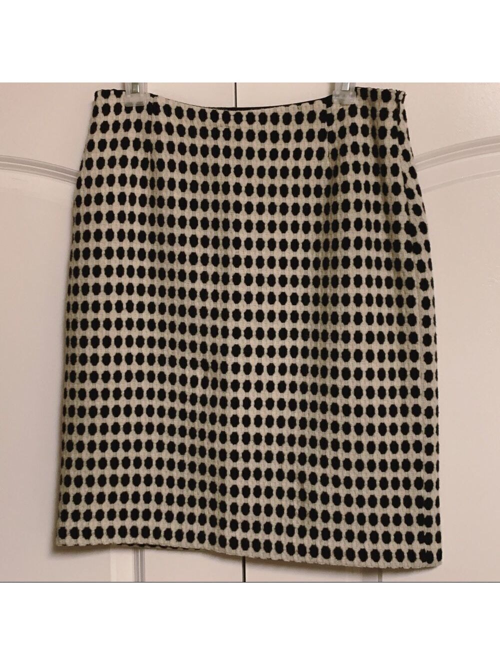 Milly Black Ivory Mod Print Polka Dot Soft Virgin Wool Career Pencil Skirt 10